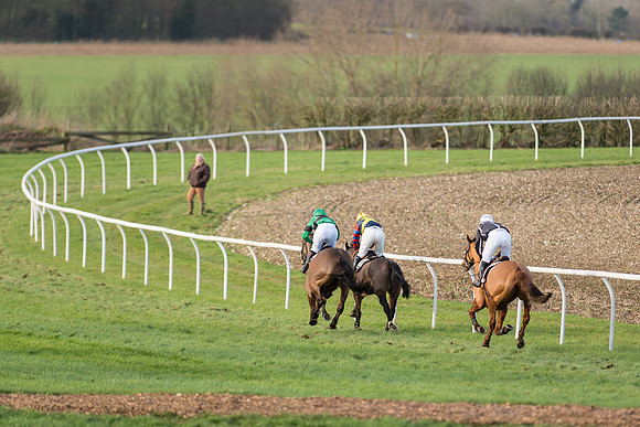 Race 5 - Ladies Open Race (47 of 66).jpg
