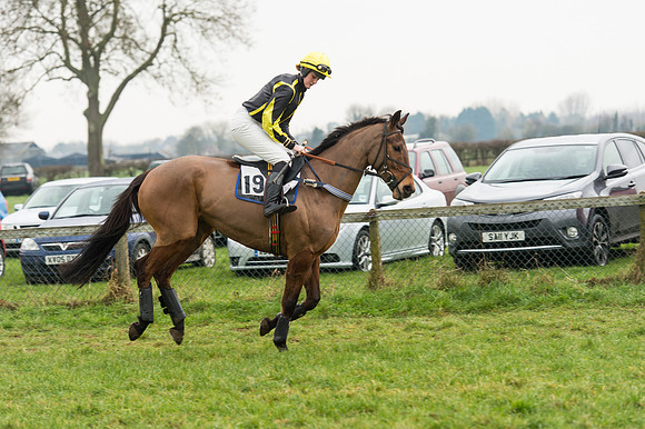 Race 4 - Ladies Open Race (6 of 96).jpg