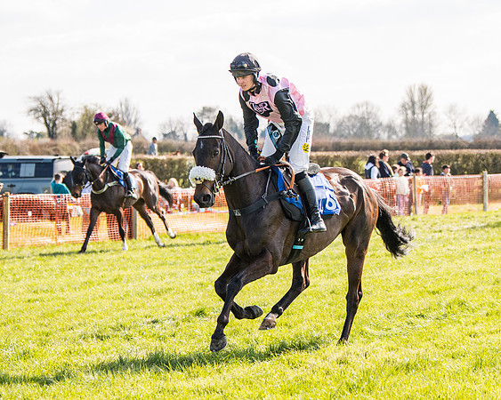 Race 5 - The Waverton Investment Management Ltd Restricted Race farmers and subscribers Race  (7 of 161)