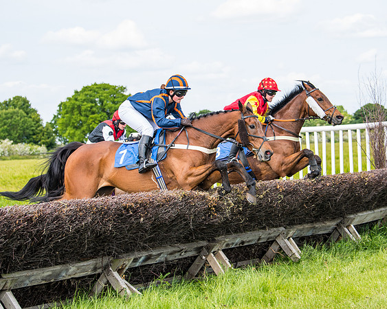 Race 1 - The Little Red owner Trainer conditions (187 of 345)