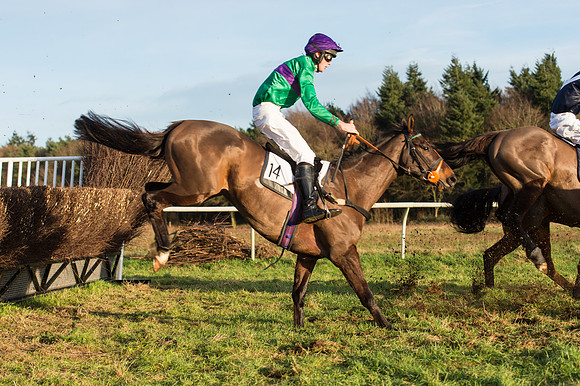 Race 6 - Novice Riders (47 of 103).jpg