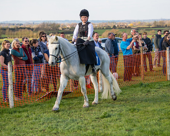 Side Saddle dash  (36 of 170)