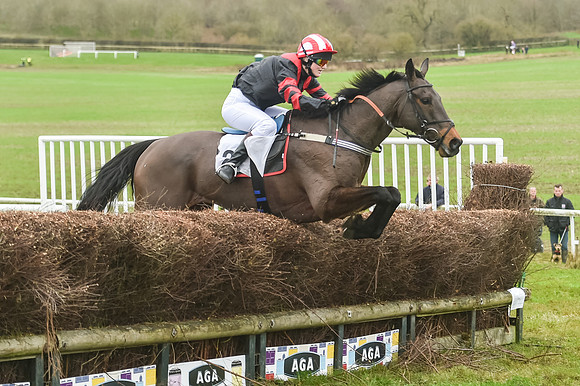 Race 1 - Novice Riders (69 of 86).jpg
