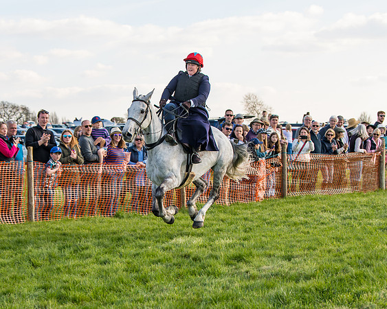 Side Saddle dash  (88 of 170)