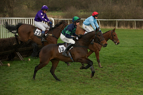 Race 6 - 25
