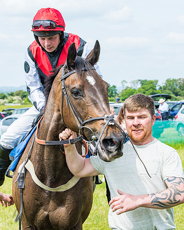 Race 1 - The Little Red owner Trainer conditions (292 of 345)