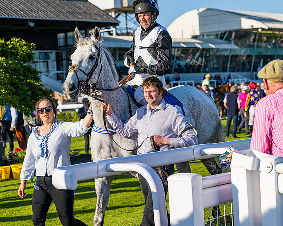 Race 4 - Foxhunters Championship (28 of 175)