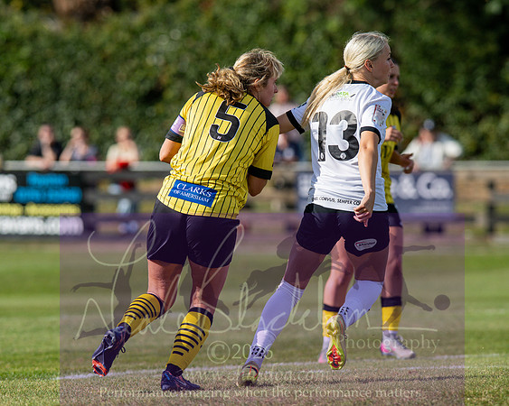 Royston Town 3 v 2 Chesham United (109 of 496)