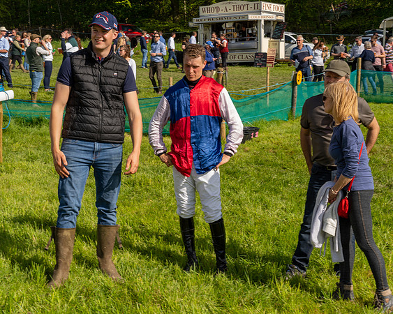 Race 5 - 2m5f Maiden (139 of 144)