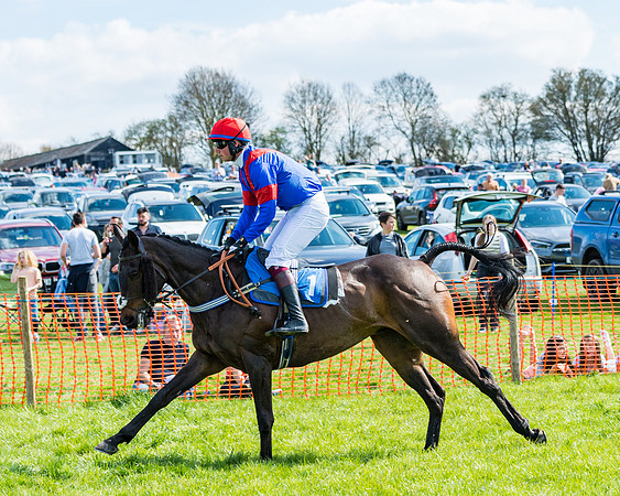 Race 3 -The Richardsons Accountants Conditions Race for Novice Riders  (26 of 154)