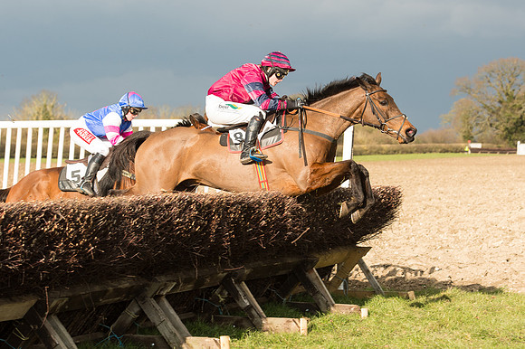 Race 4 - Ladies Open (56 of 100).jpg