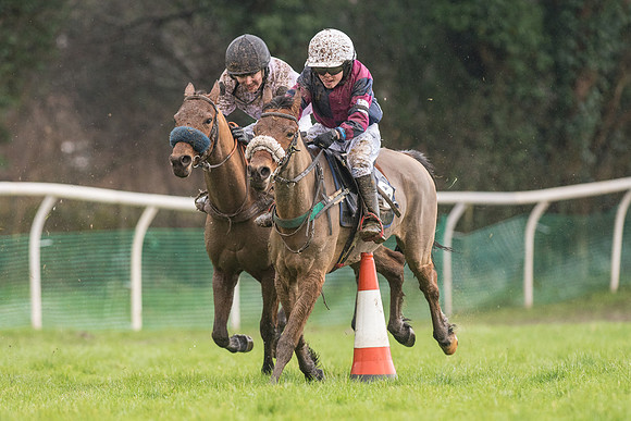 Pony Race 2 -  (11 of 17).jpg