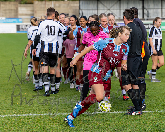 Chesham United 3v2 Wimborne Town (32 of 538)