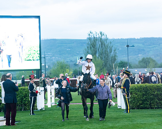 Race 7 - Gloucester Hussars Open  (111 of 154)