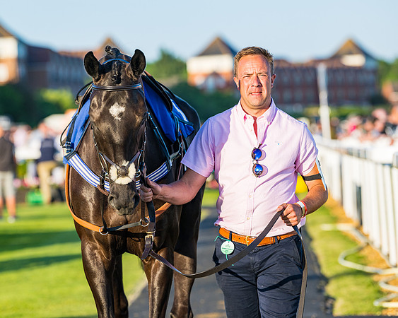 Race 6 - Restricted  (18 of 200)
