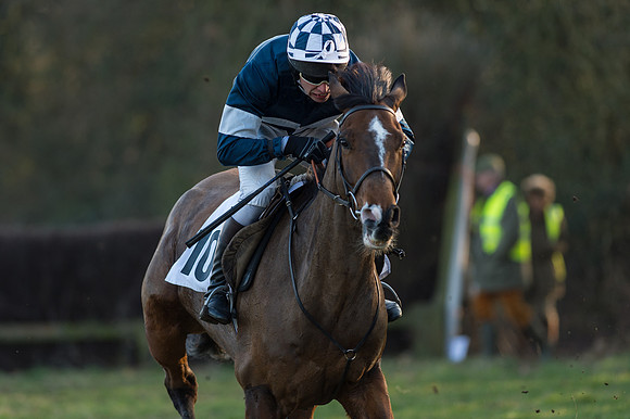 Race 6 - Open Maiden Div 1 (31 of 83).jpg
