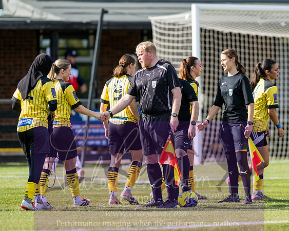 Royston Town 3 v 2 Chesham United (67 of 496)