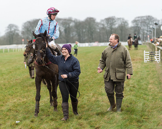 Race 6 - Open Maiden Race Div 1  (90 of 90).jpg