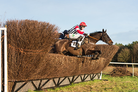Race 6 - Novice Riders (41 of 103).jpg