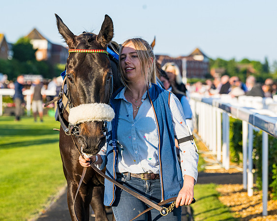 Race 6 - Restricted  (6 of 200)
