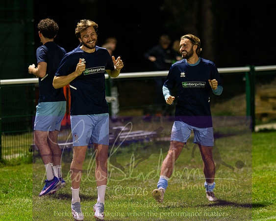 Holmer Green 3 [7]v 3[6] Chesham United (29 of 490)