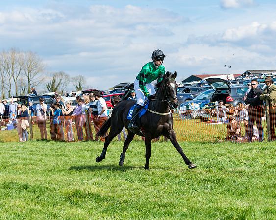 Race 3 -The Richardsons Accountants Conditions Race for Novice Riders  (35 of 154)