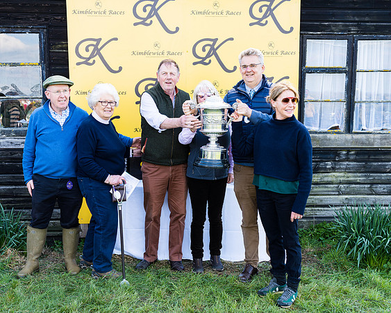 Race 4 - The Warehouse Reit Mixed Open Race  (117 of 124)