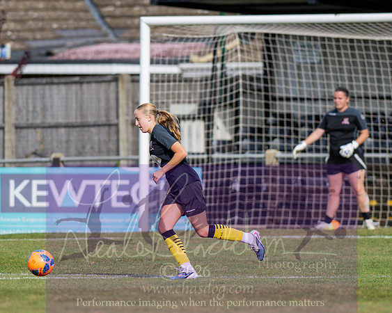 Royston Town 3 v 2 Chesham United (26 of 496)