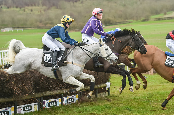 Race 1 - Novice Riders (56 of 86).jpg