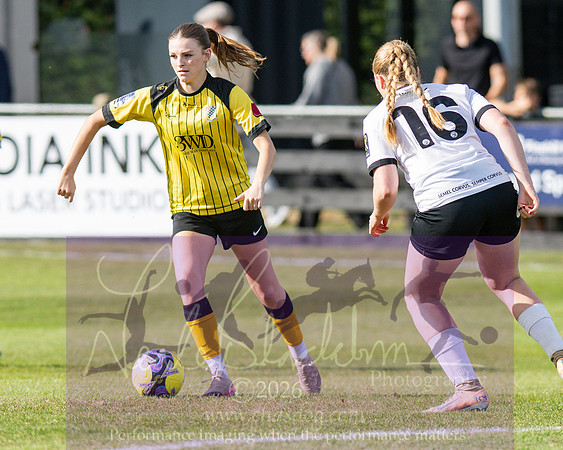 Royston Town 3 v 2 Chesham United (78 of 496)