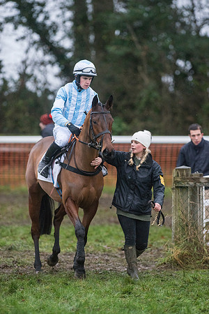 Race 8 - Young Horse Maiden  (23 of 85).jpg