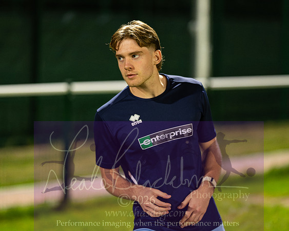 Holmer Green 3 [7]v 3[6] Chesham United (31 of 490)