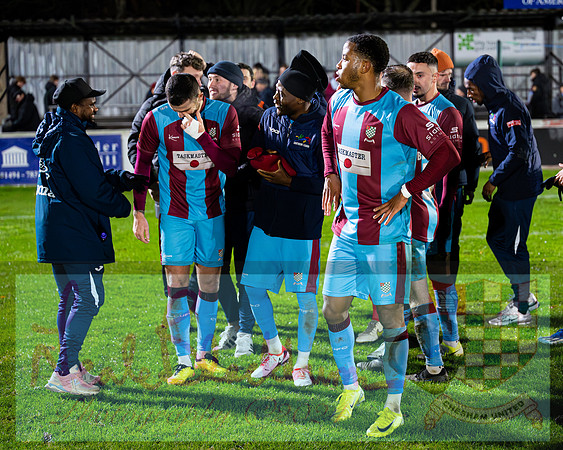 Chesham 2 Hampton and Richmond Borough 1 (394 of 401)