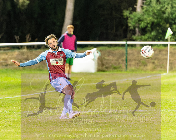 Holmer Green 3 [7]v 3[6] Chesham United (95 of 490)