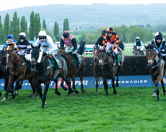 Race 7 - Gloucester Hussars Open  (17 of 154)