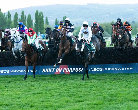 Race 7 - Gloucester Hussars Open  (12 of 154)