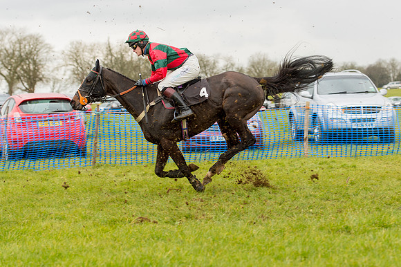 Race 4 - Restricted Race (40 of 72).jpg