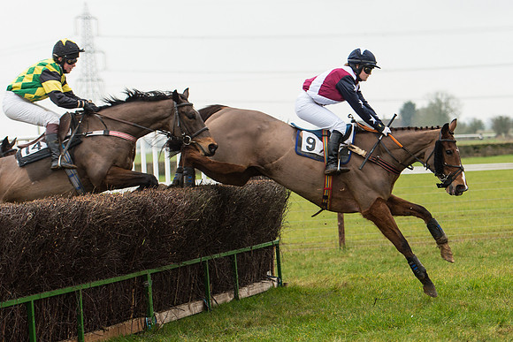 Race 4 - Ladies Open Race (12 of 52).jpg