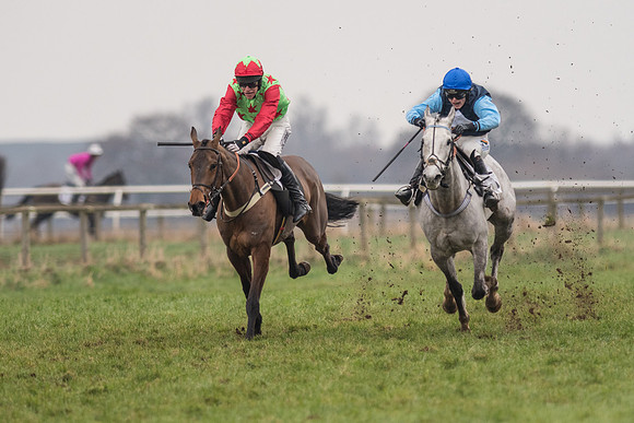 Race 6 - Open Maiden Div 2 (74 of 97).jpg