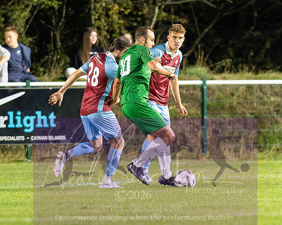 Holmer Green 3 [7]v 3[6] Chesham United (103 of 490)