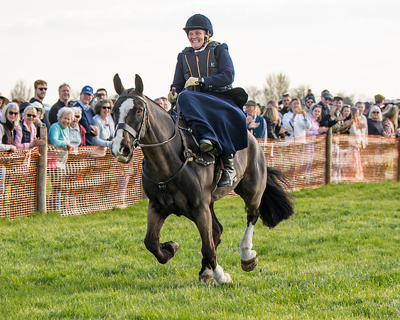 Side Saddle dash  (70 of 170)