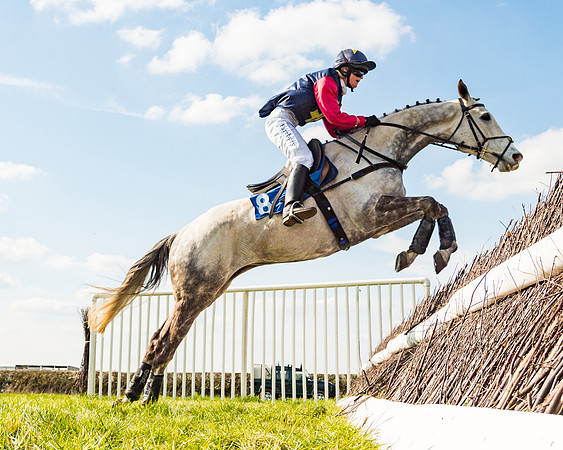 Race 4 - The Warehouse Reit Mixed Open Race  (77 of 124)