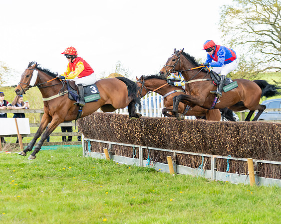 Race 5 - Novice and Veteran Riders (49 of 91)