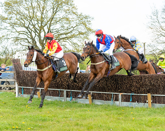 Race 5 - Novice and Veteran Riders (30 of 91)