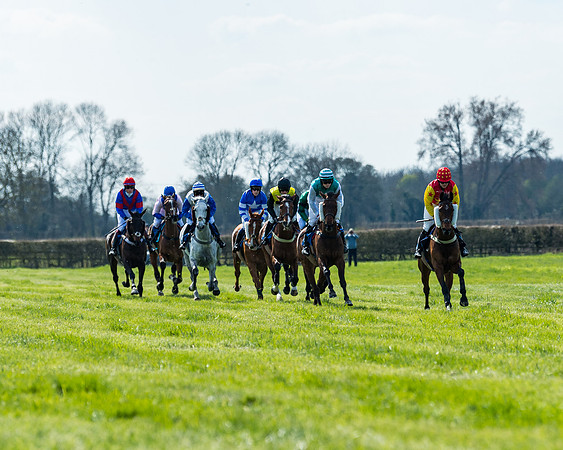 Race 3 -The Richardsons Accountants Conditions Race for Novice Riders  (55 of 154)