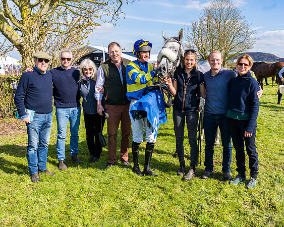 Race 4 - The Warehouse Reit Mixed Open Race  (101 of 124)