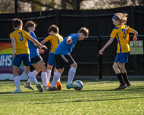Under 12s --5