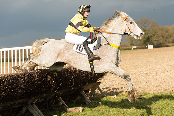 Race 4 - Ladies Open (64 of 100).jpg