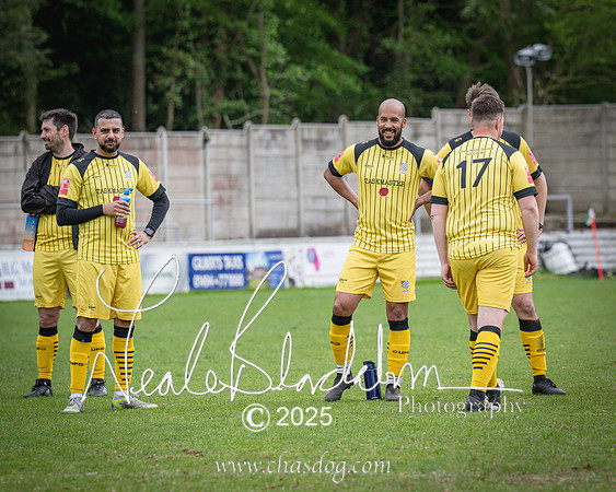 Penalty shoot out (17 of 50)