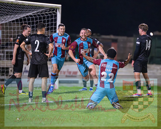 Chesham Utd 3 v 1 Chippenham Town (316 of 416)